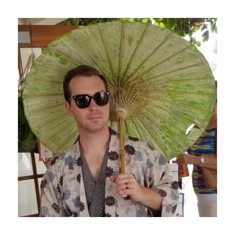 Accéder au profil de Barrett Baker