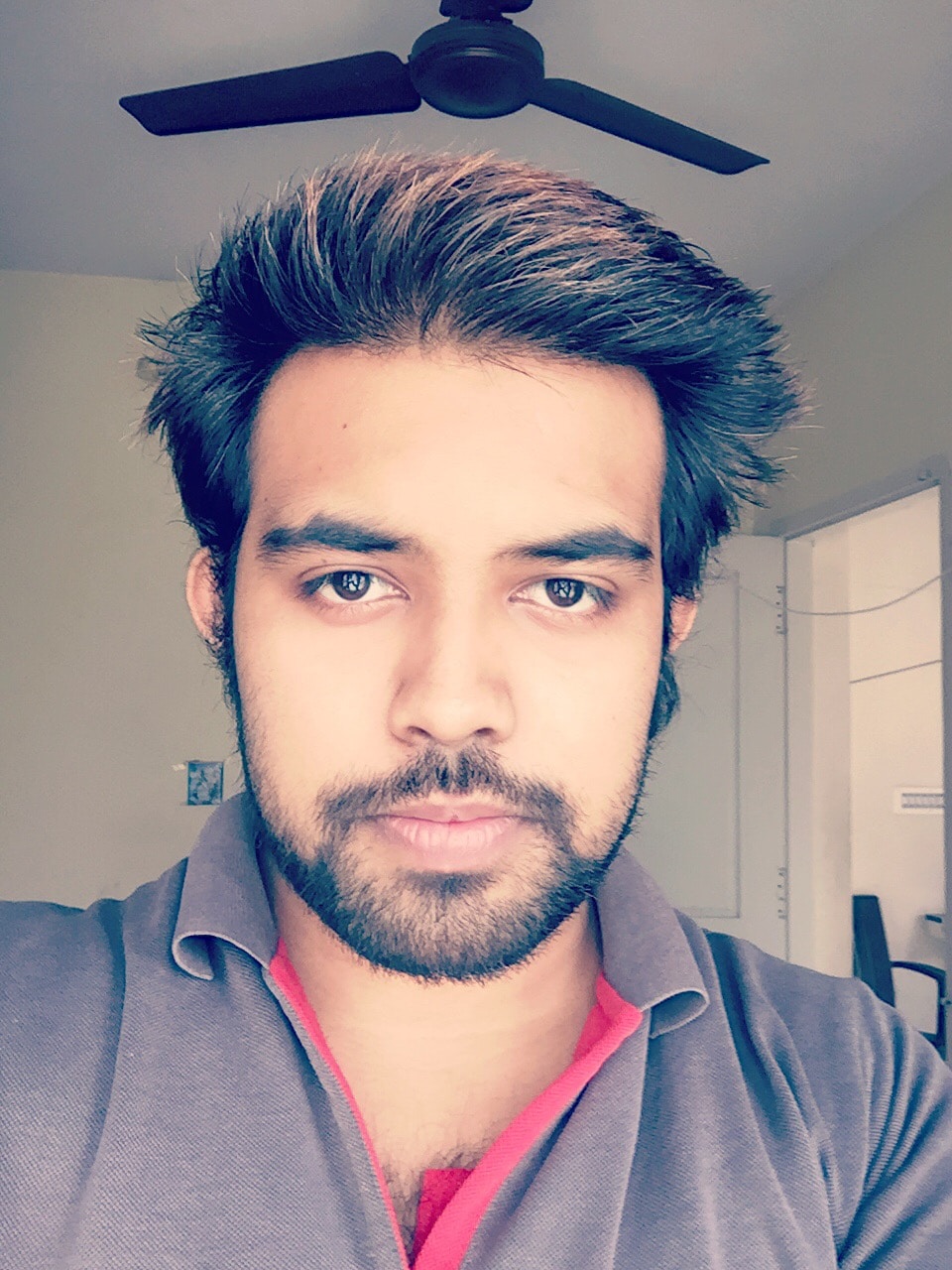 Accéder au profil de Manil Raj