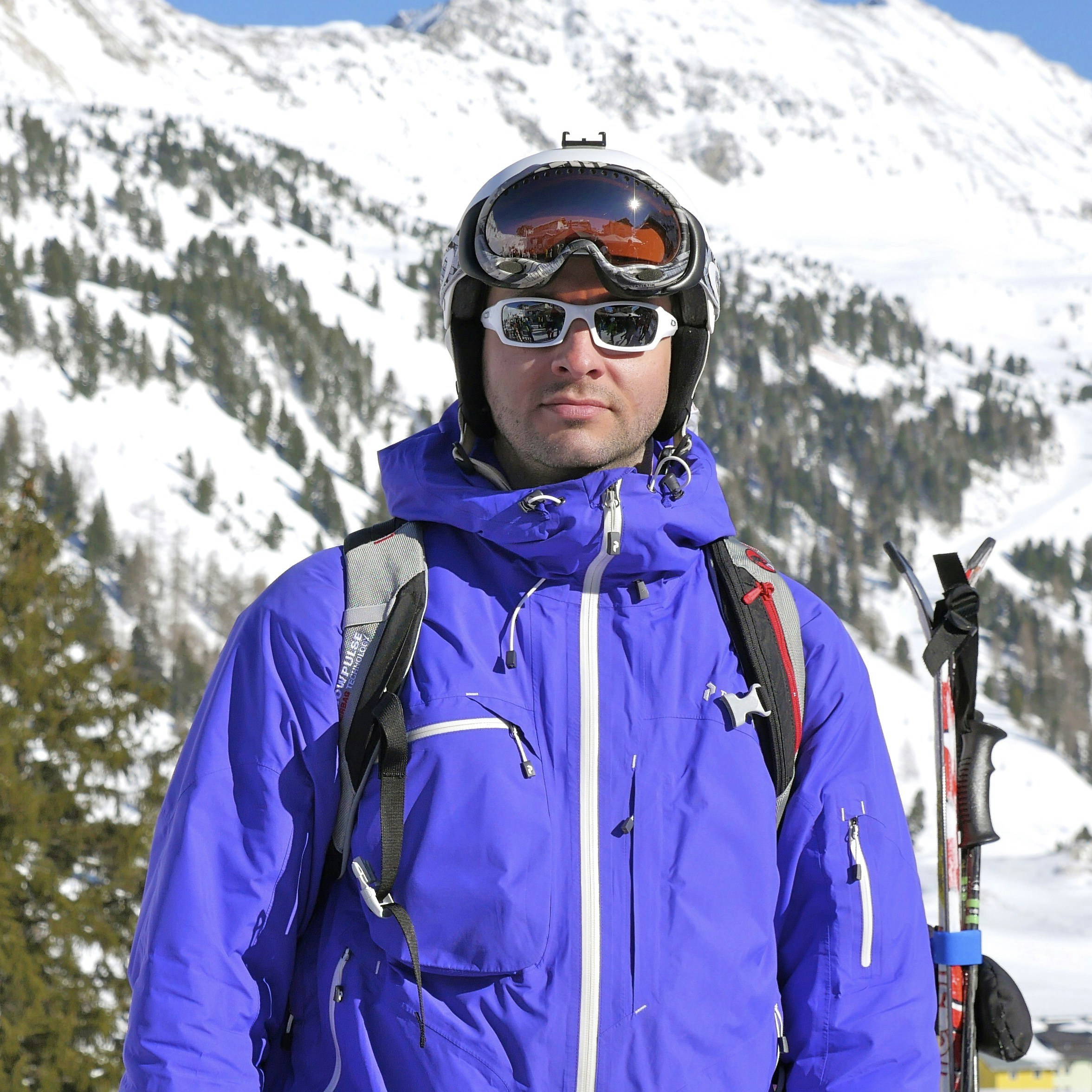 Go to Carlo Knell's profile