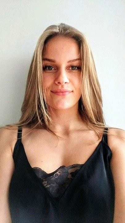 Go to Lola Tessier's profile