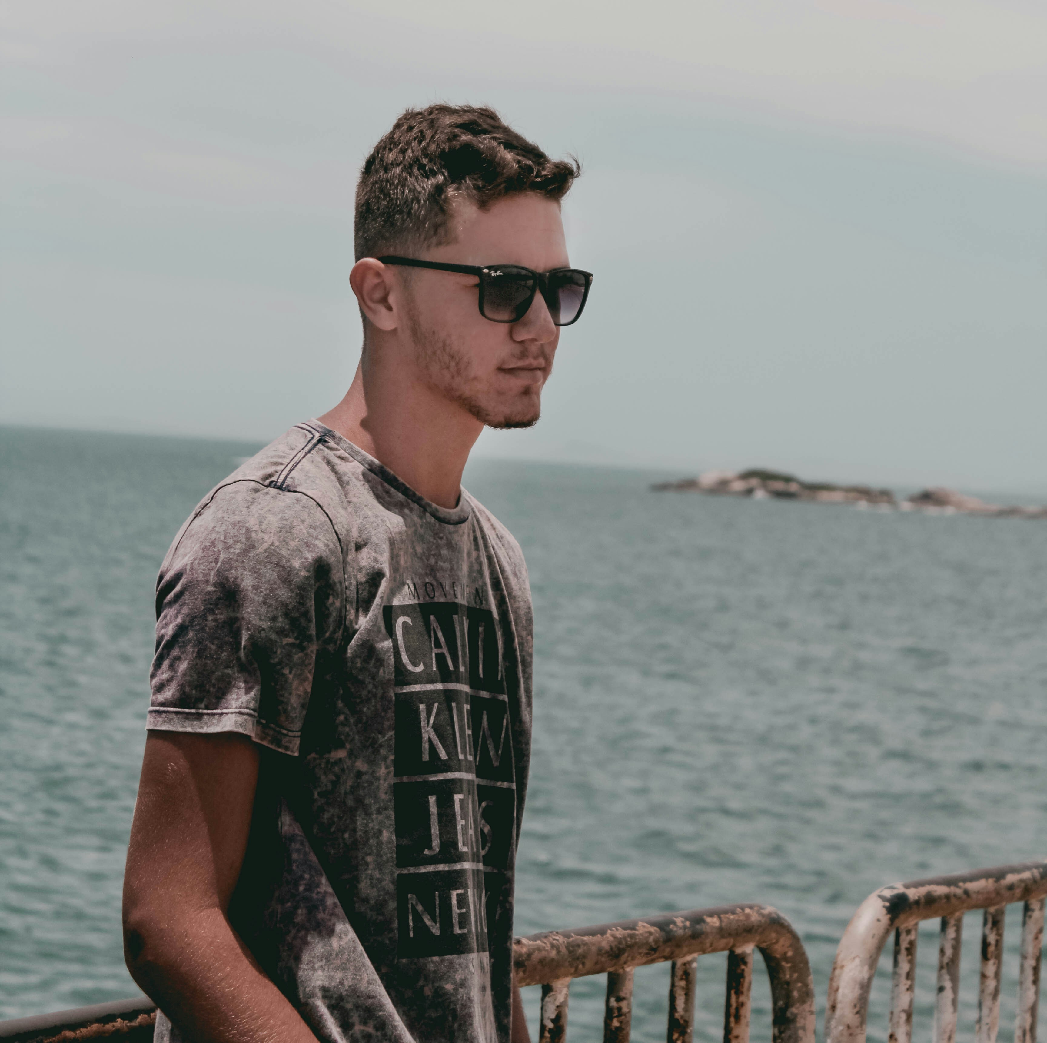 Ir para o perfil de Douglas Alves