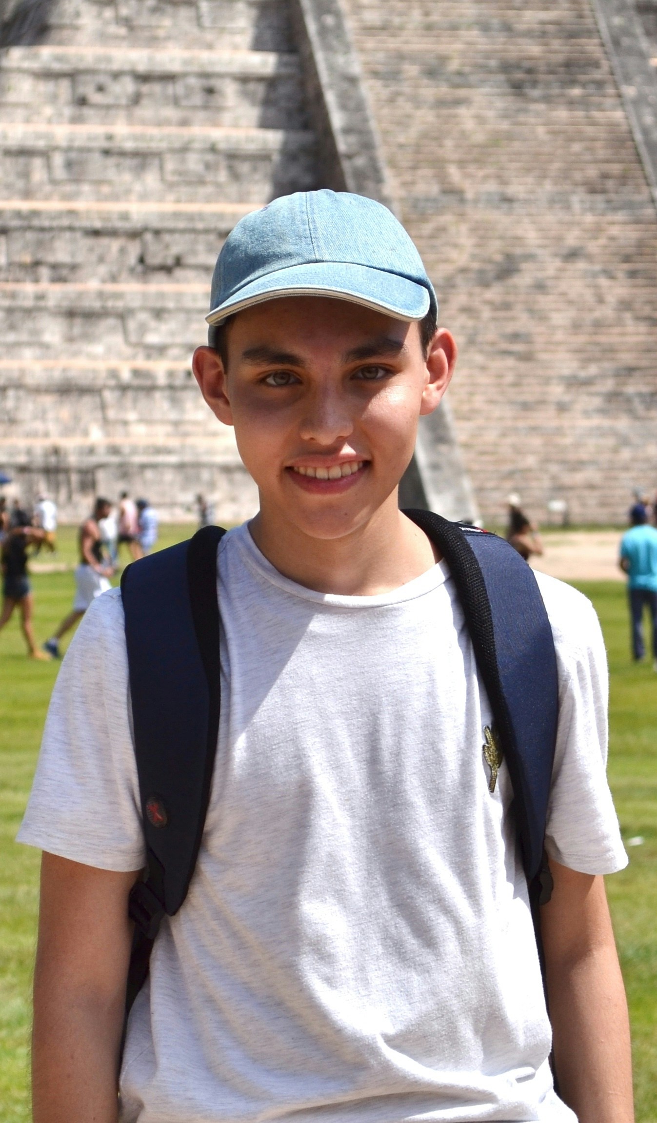 Go to Antonio Alcántara's profile