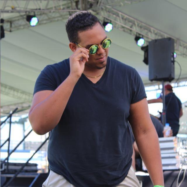 Ve al perfil de Julio Tirado