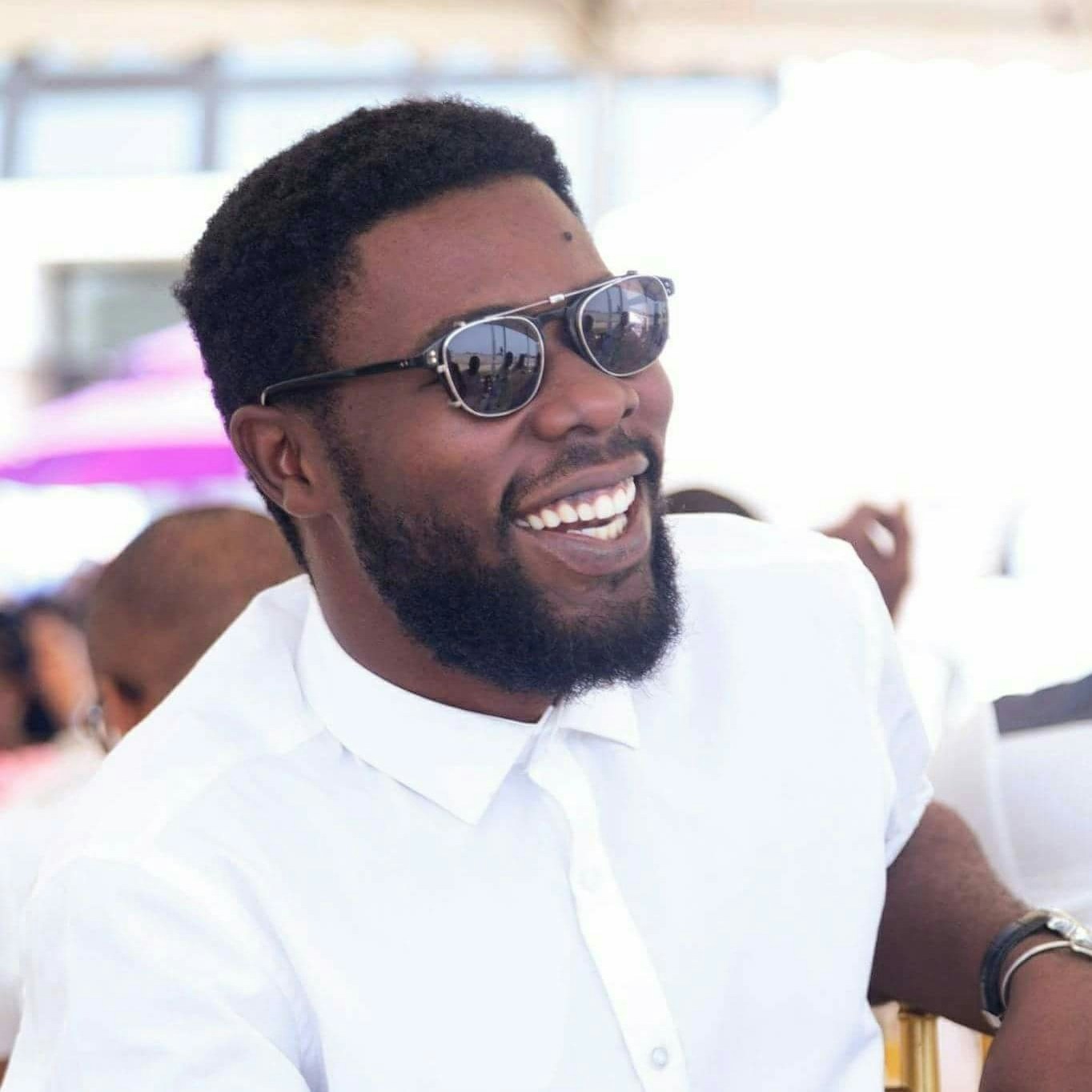 Go to Manu Atohoun's profile