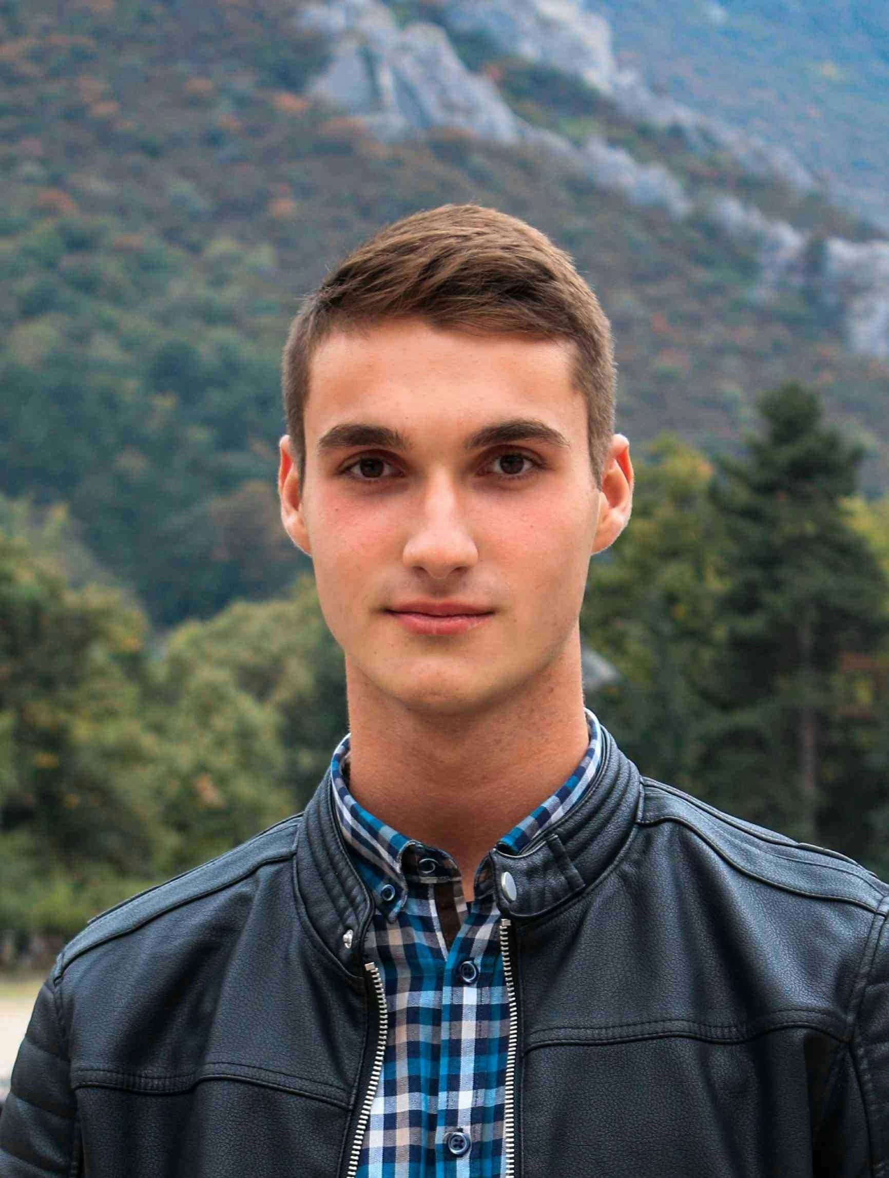 Accéder au profil de Angel Videv
