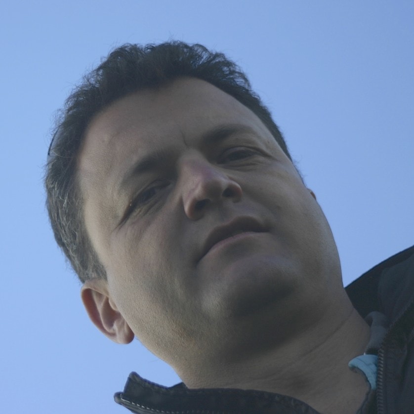 Ve al perfil de Owain McGuire