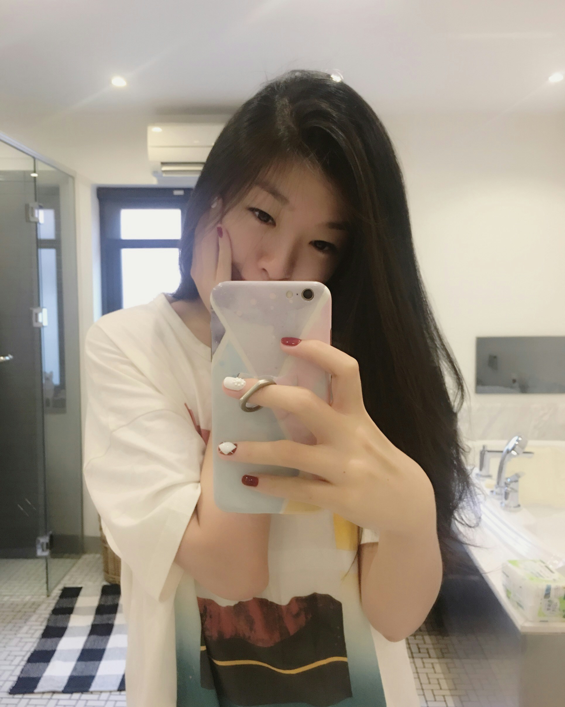 Go to Luna Zhang's profile