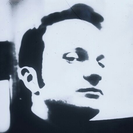 Go to Gabriel Komorov's profile