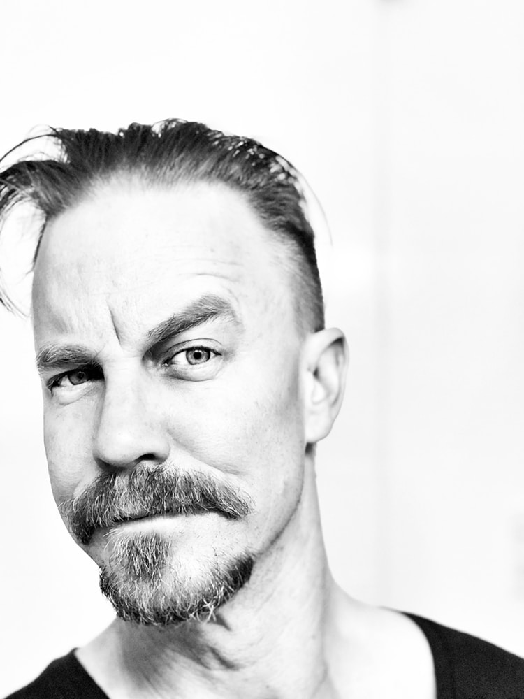 Ve al perfil de Dirk Jutzas