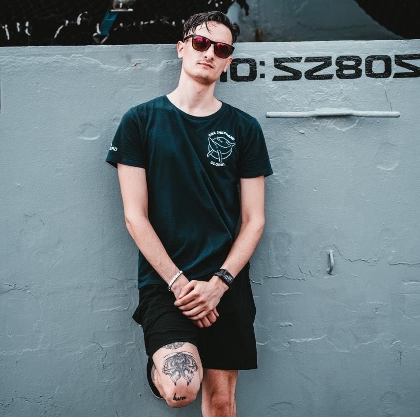 Go to Flavio's profile