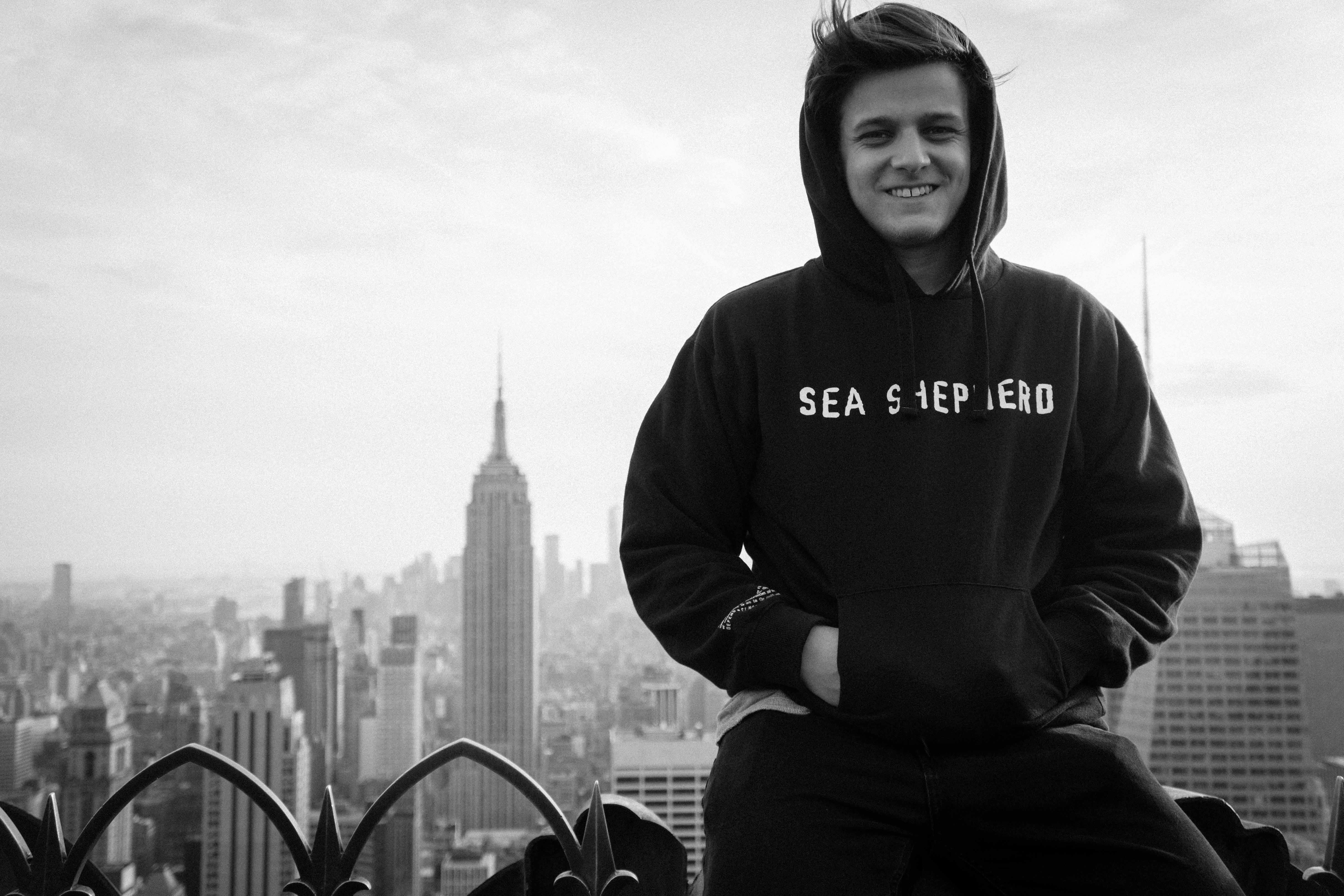 Avatar of user Jonas Brief