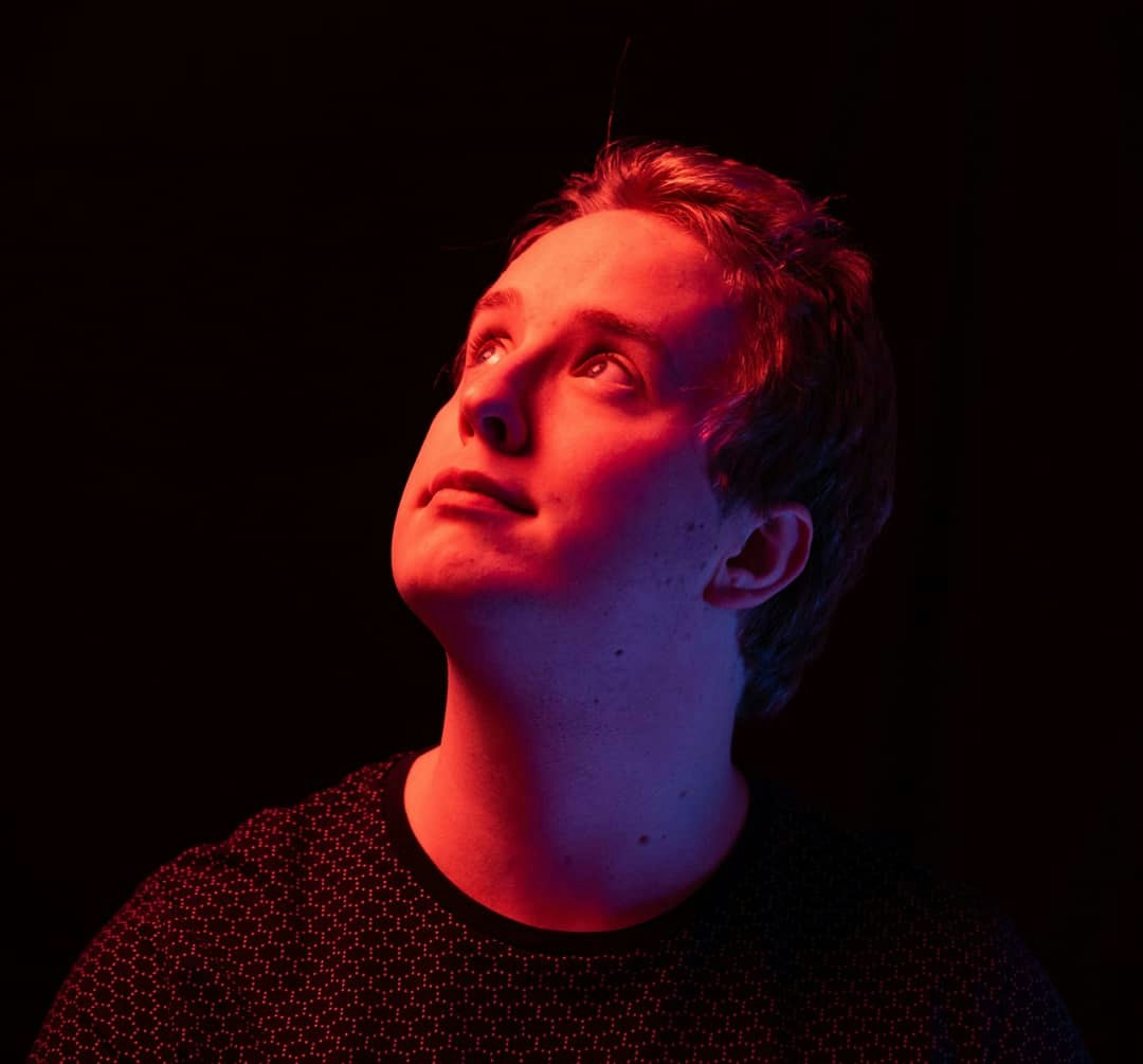 Zum Profil von Jo Wa