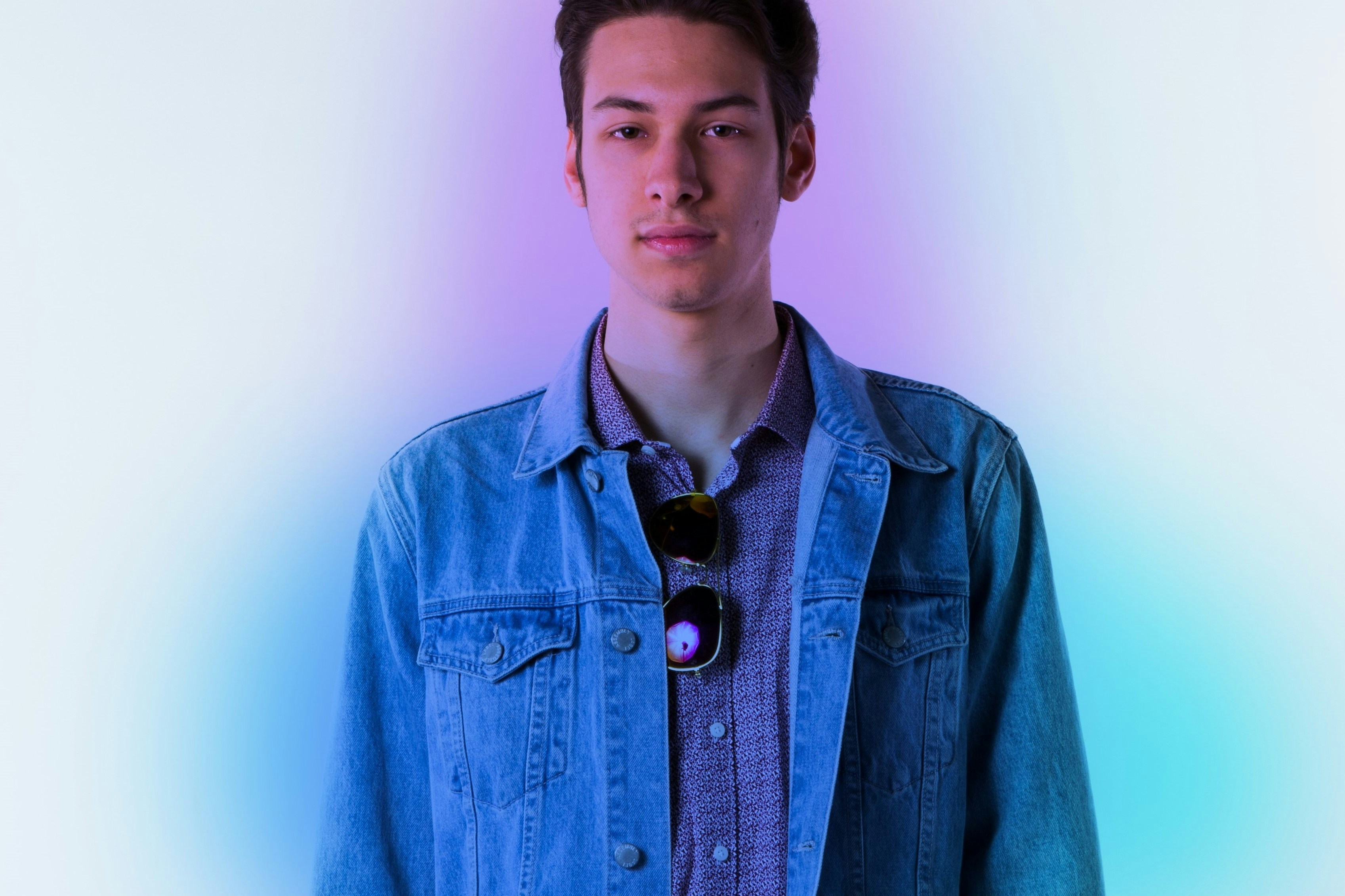 Zum Profil von George Lakos