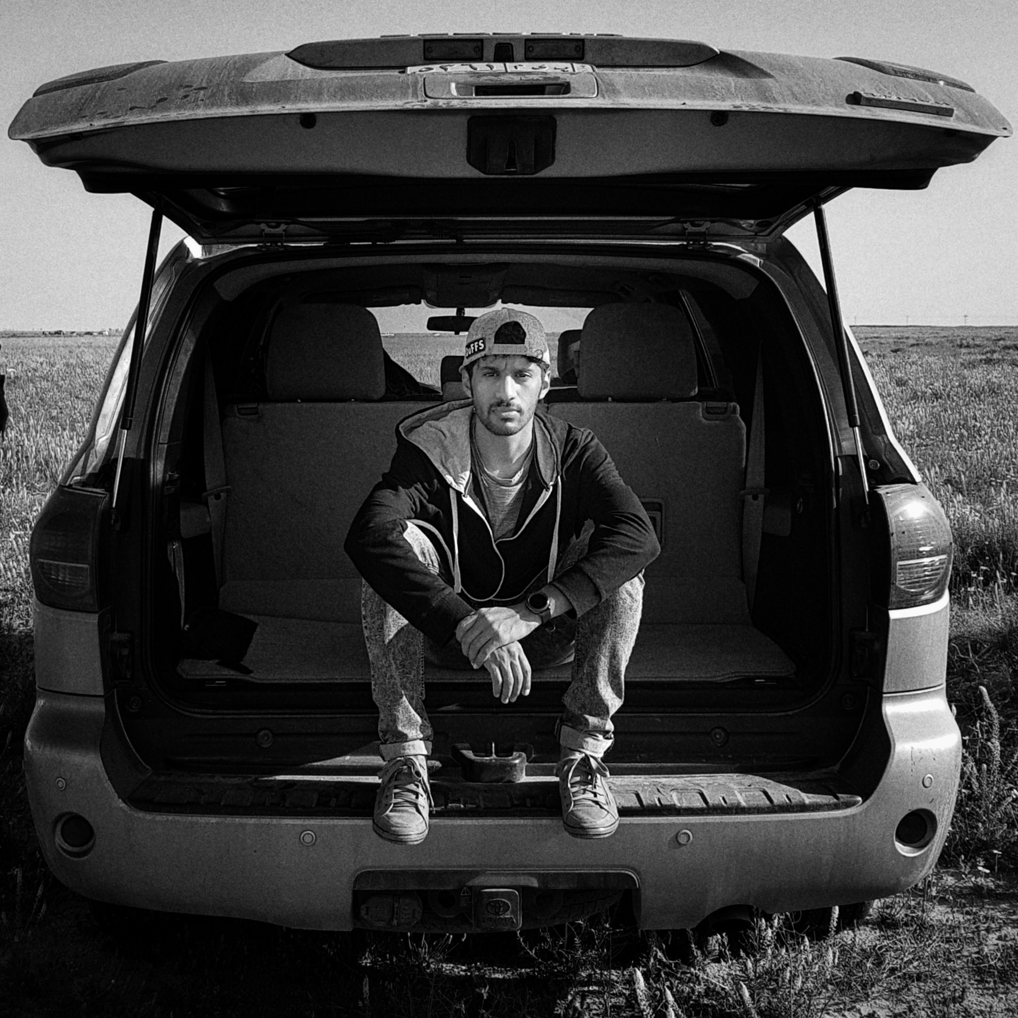 Go to Abdulla Dhahri's profile