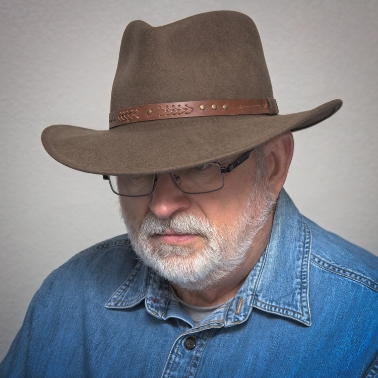 Avatar of user Claud Richmond