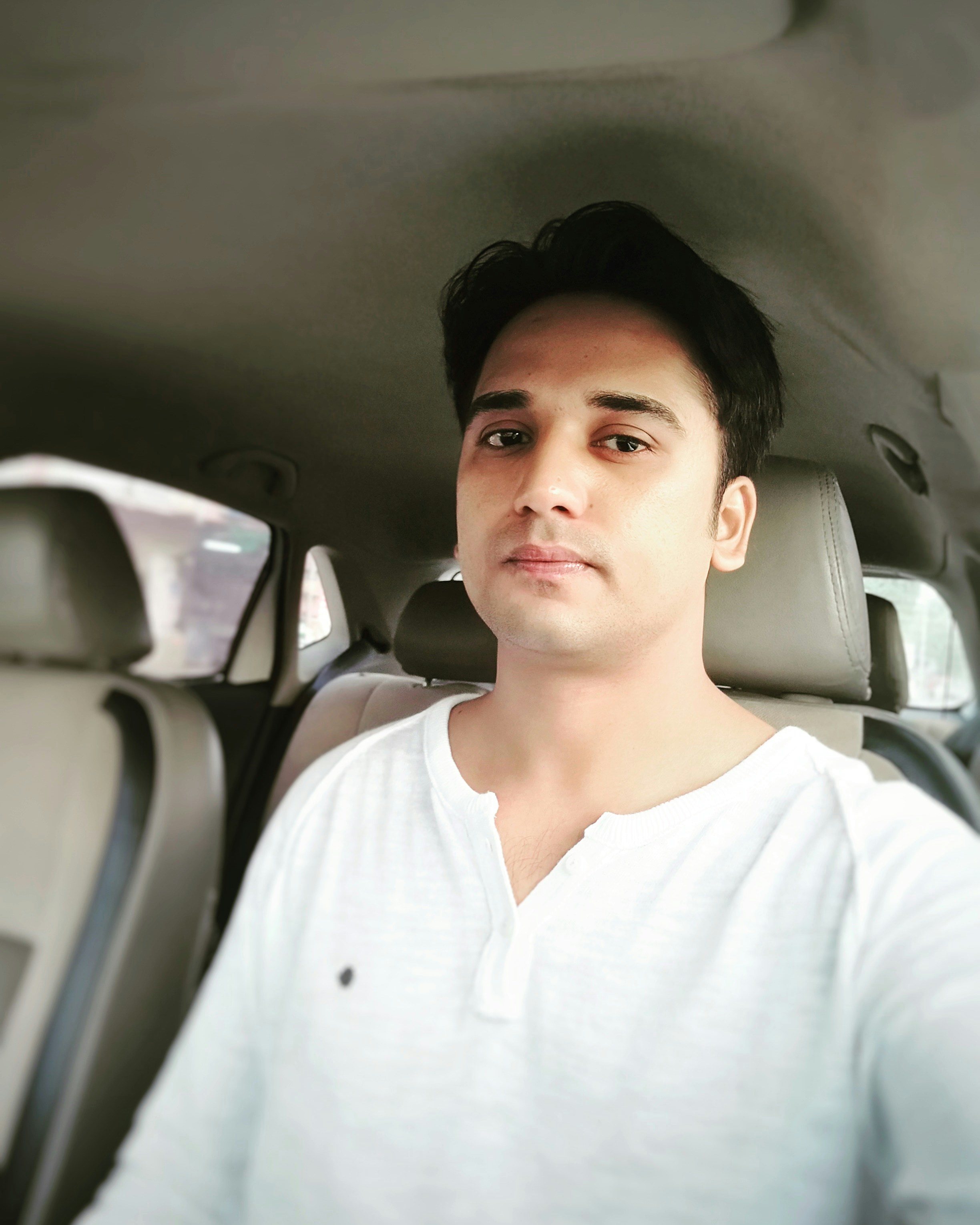 Nishant Kirarのプロフィールを見る