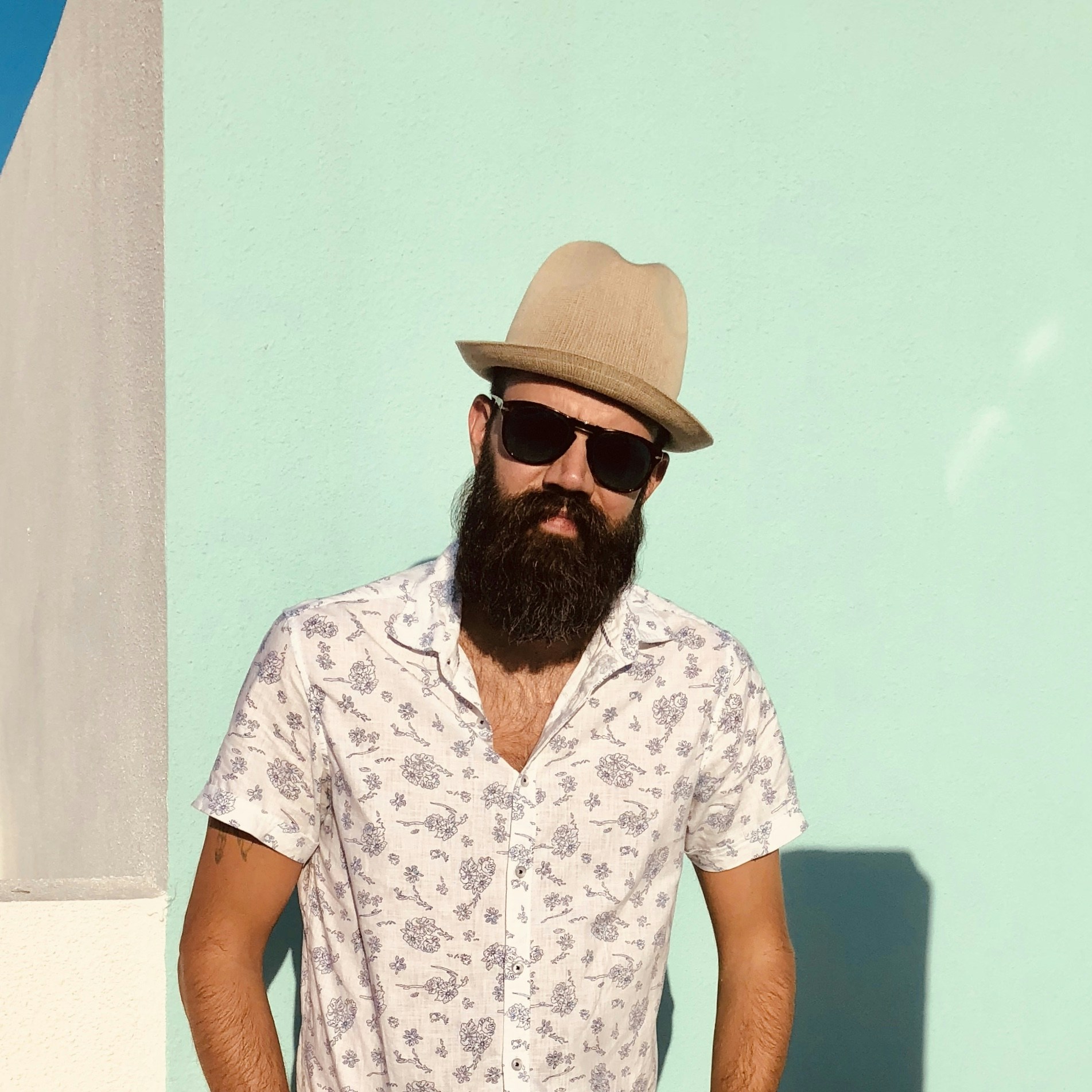 Ir para o perfil de Shawn Henley