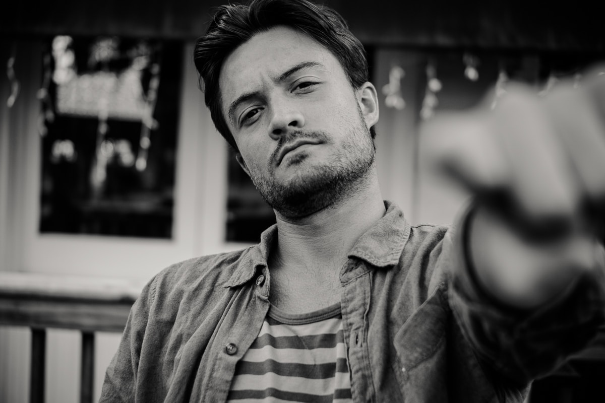 Ve al perfil de NICO BHLR