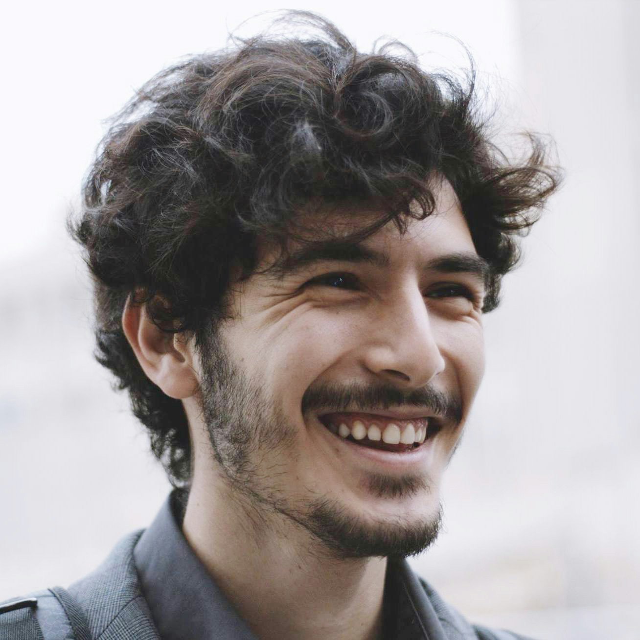 Ve al perfil de Gian Luca Pilia