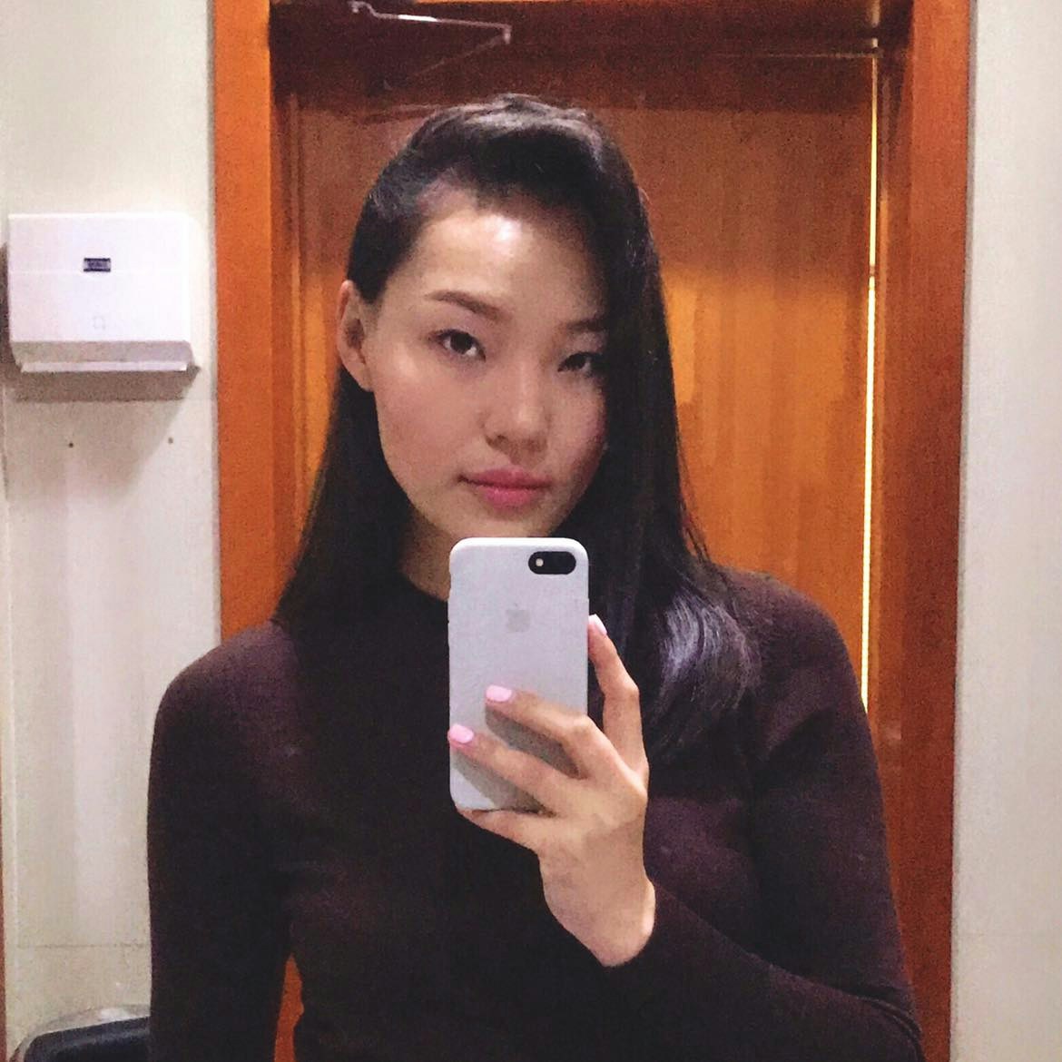 Zum Profil von Budka Damdinsuren