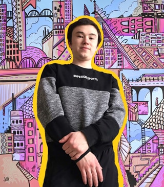 Ainur Kamaevのプロフィールを見る