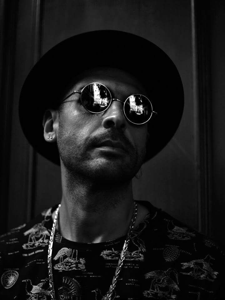 Zum Profil von Denay .