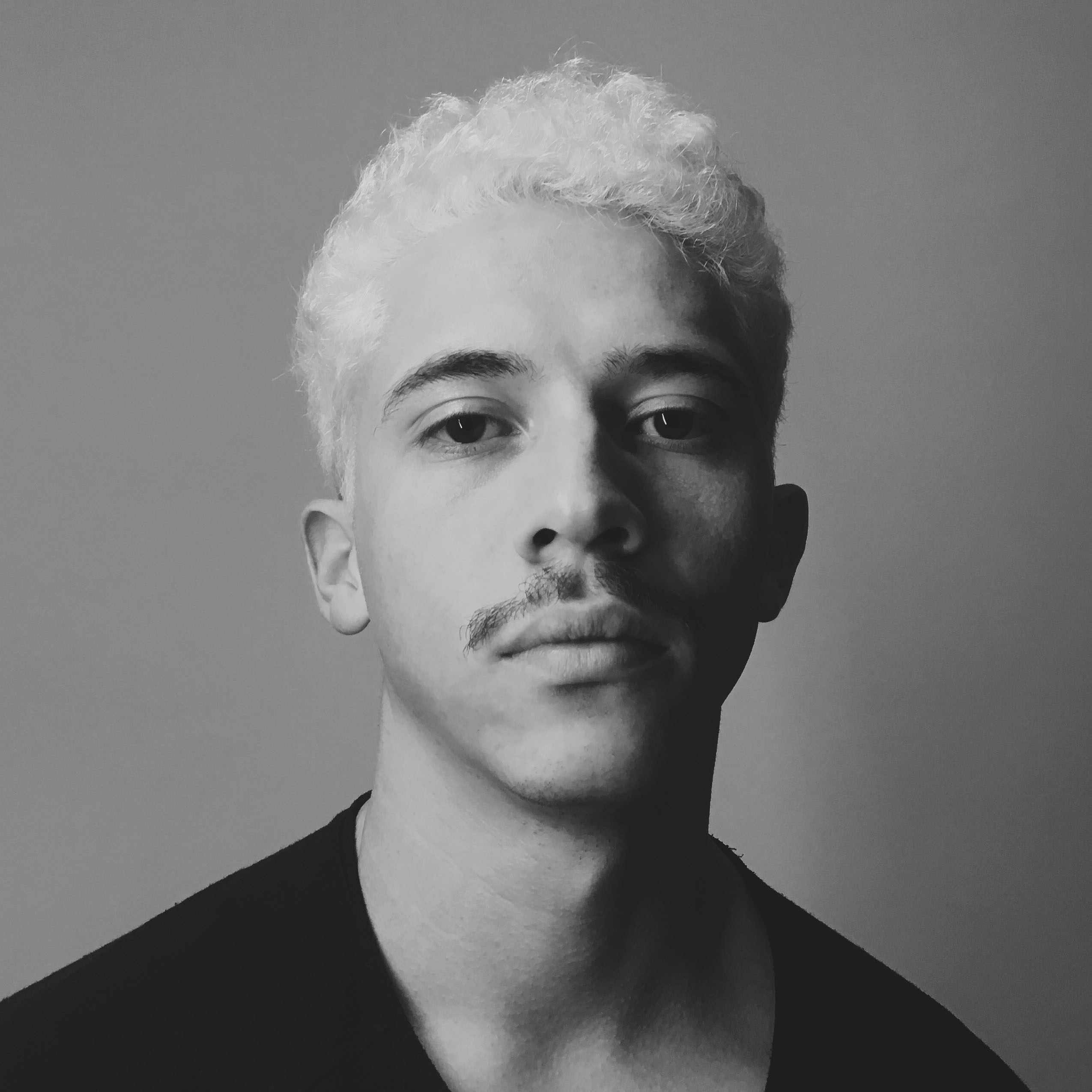 Go to Eduardo Zmievski's profile