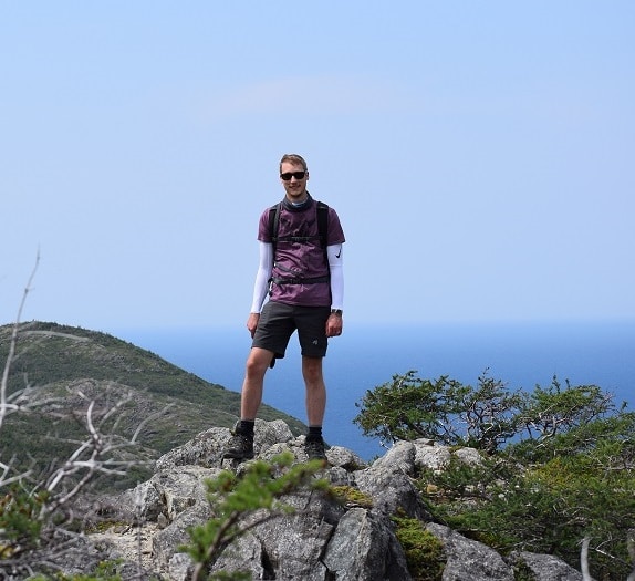 Ir para o perfil de Timothy Holmes