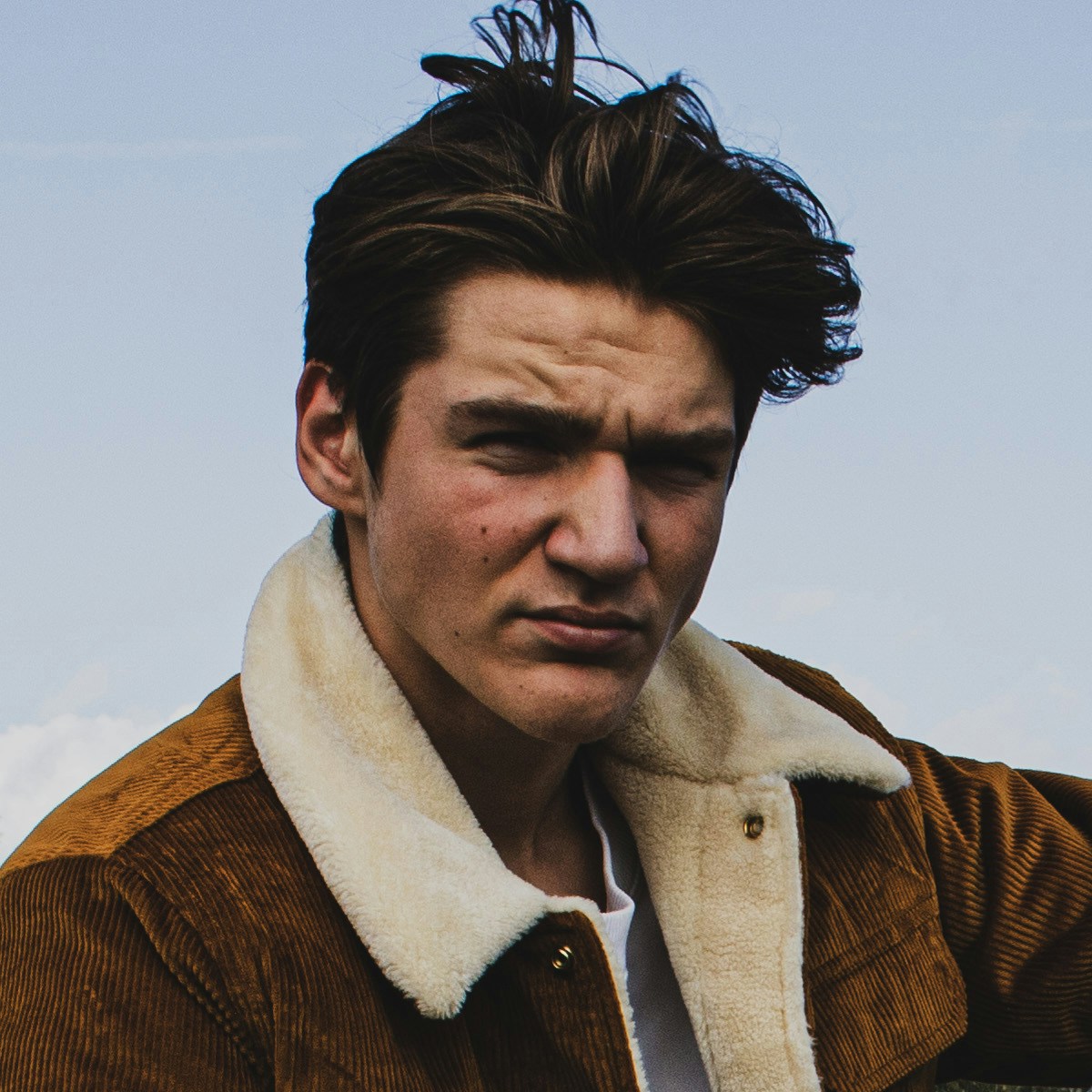 Ve al perfil de Ot van Lieshout