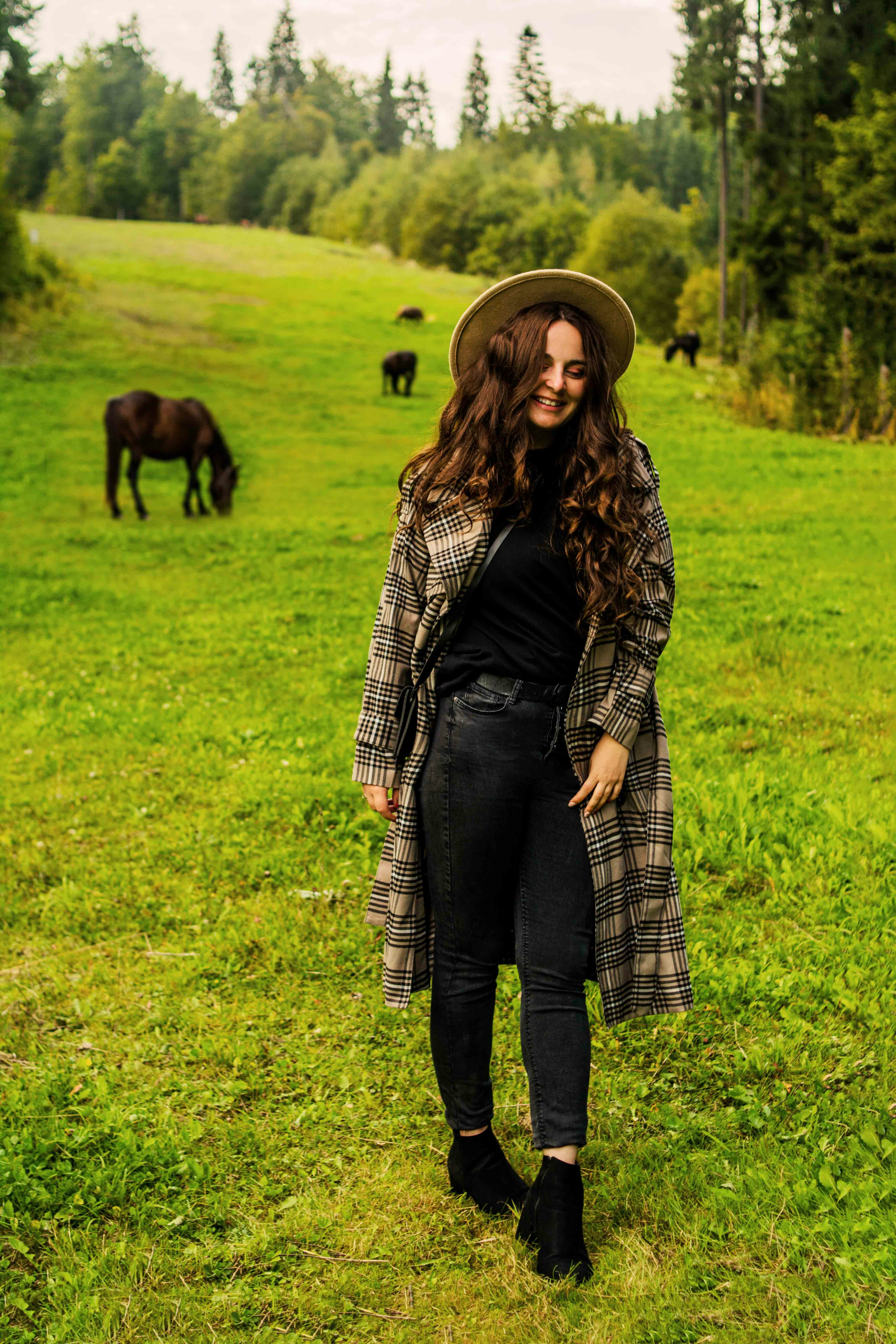 Go to Євгенія Височина's profile