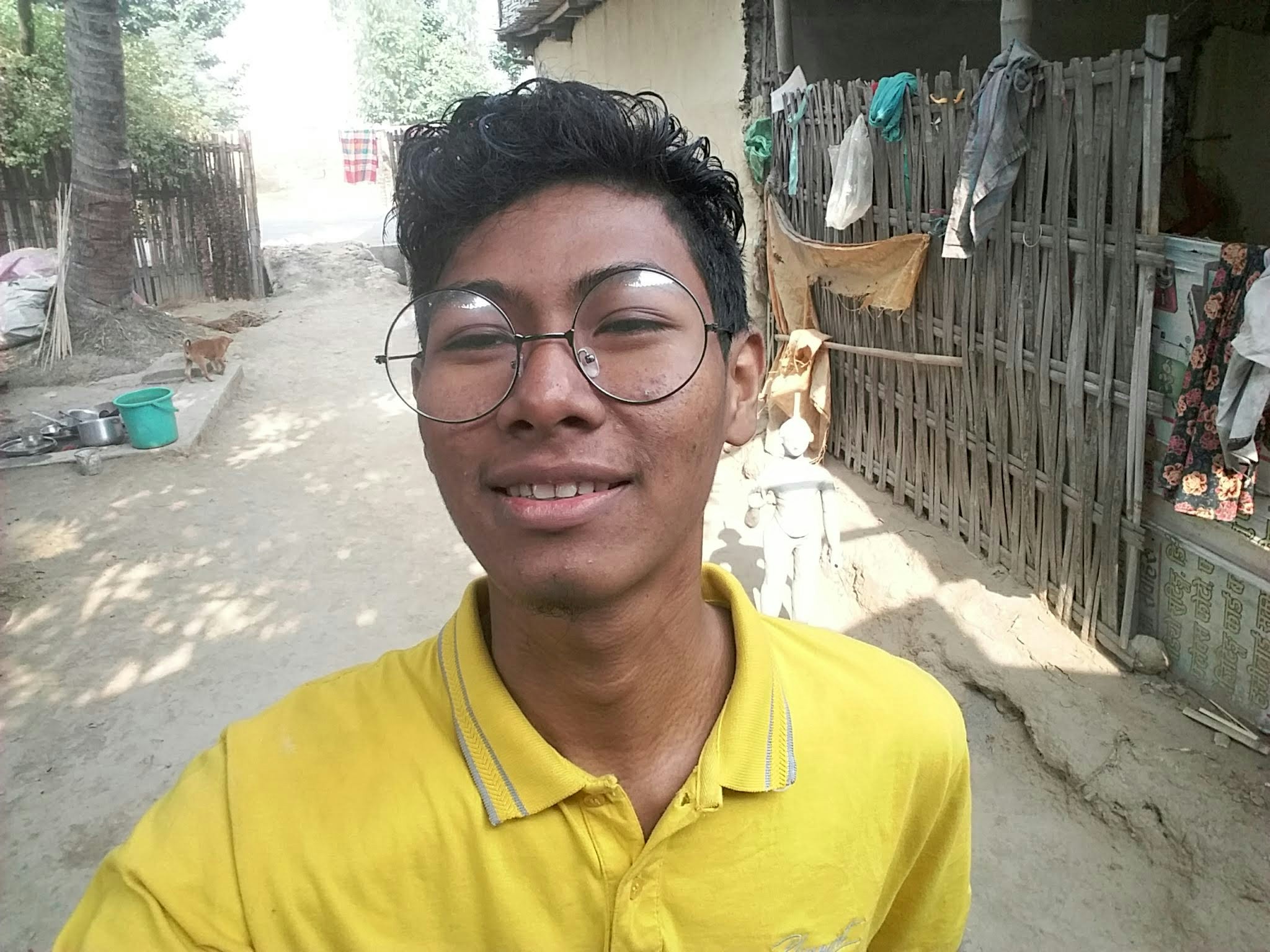 Accéder au profil de Anand Chy