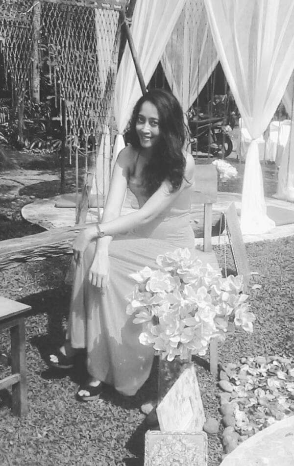 Buka profil Indana Nur Hidayah