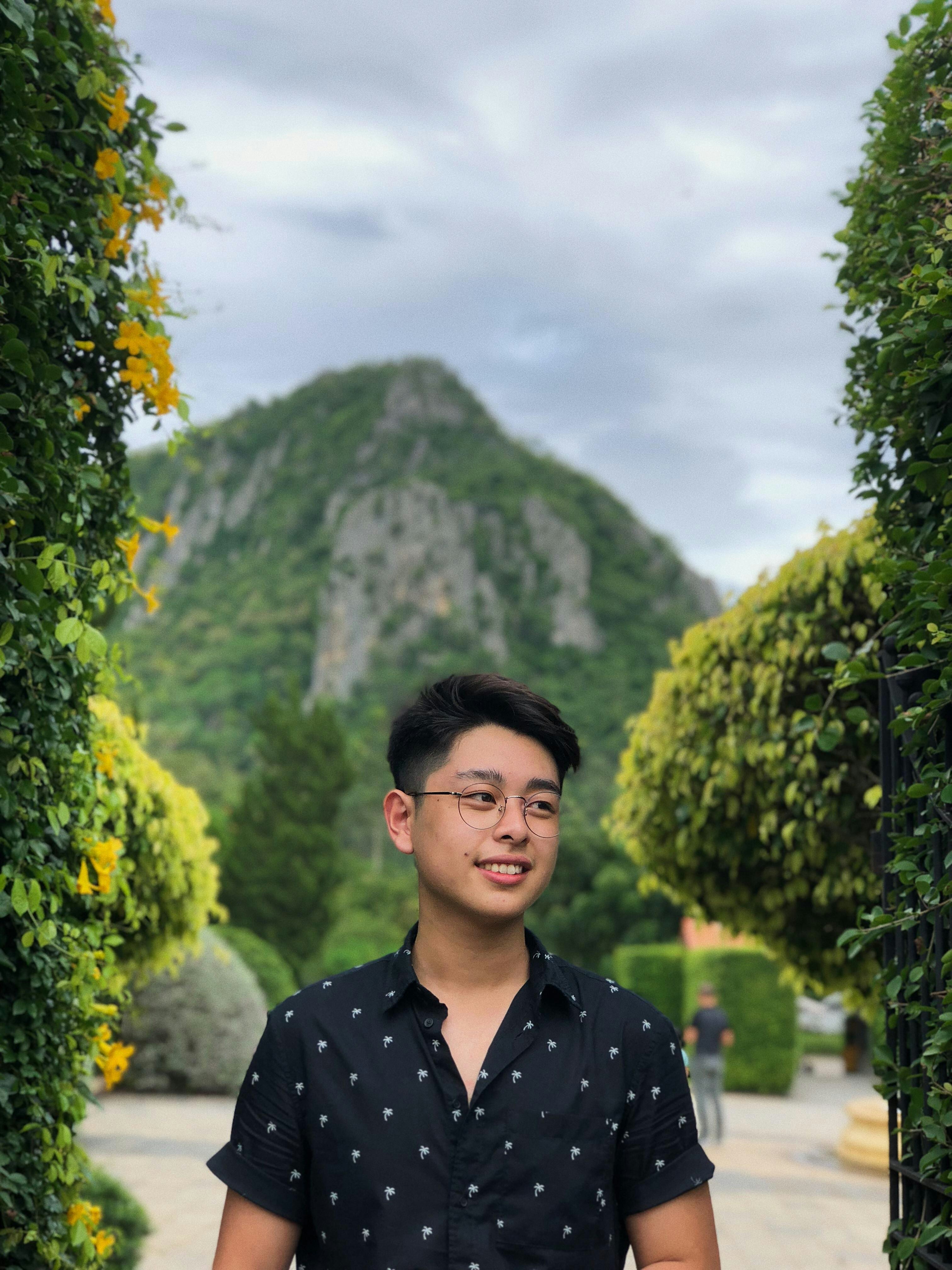 Go to Tan Vic Tor's profile