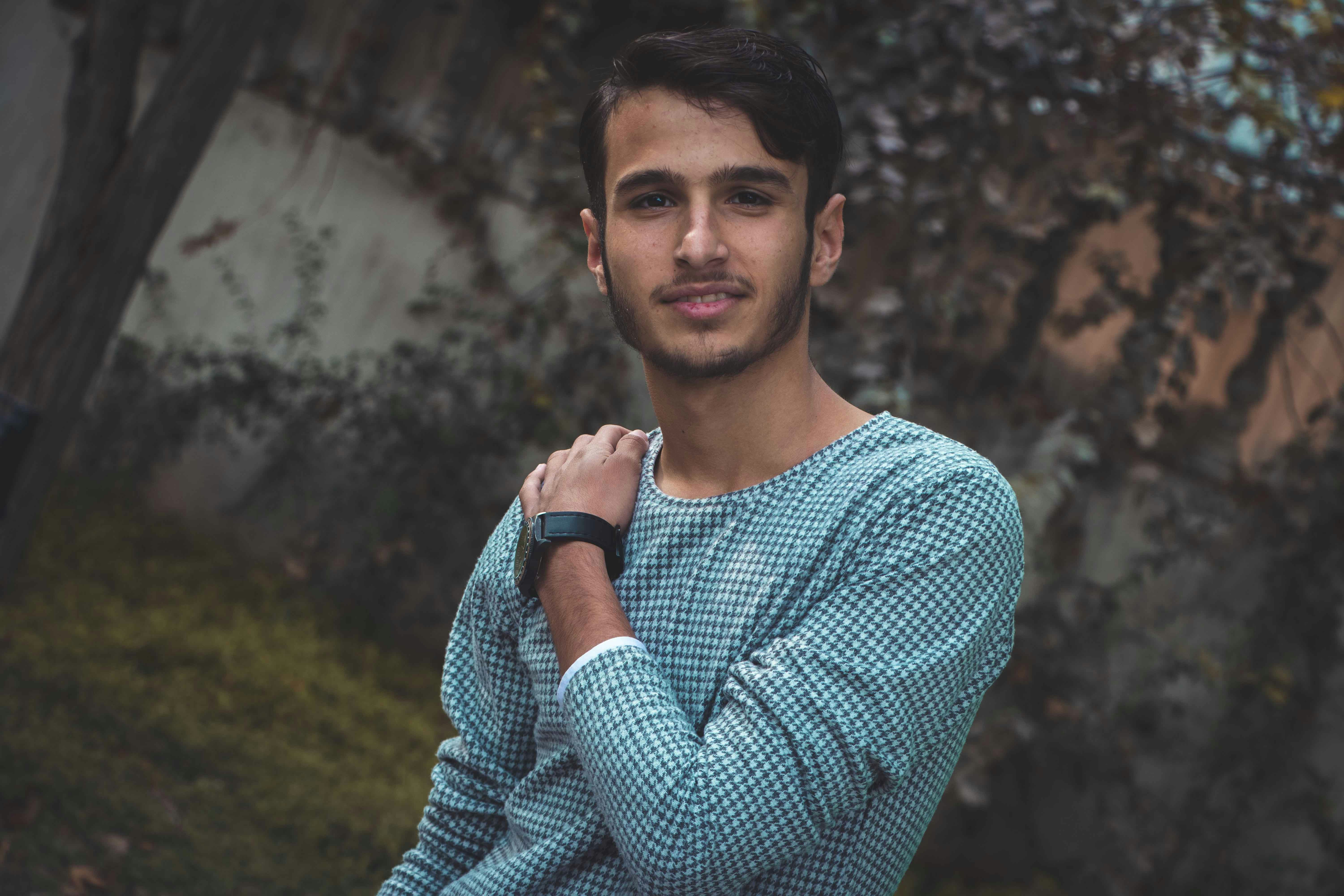 Go to hesam rezapour's profile