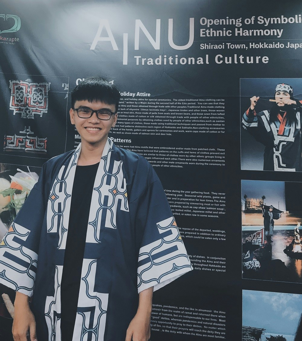 Ve al perfil de Giau Tran