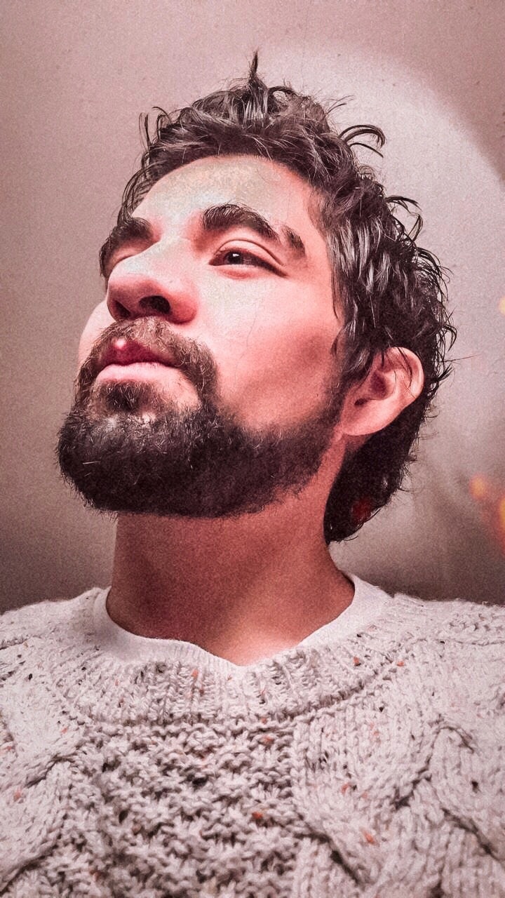 Ve al perfil de Diego Cabrera