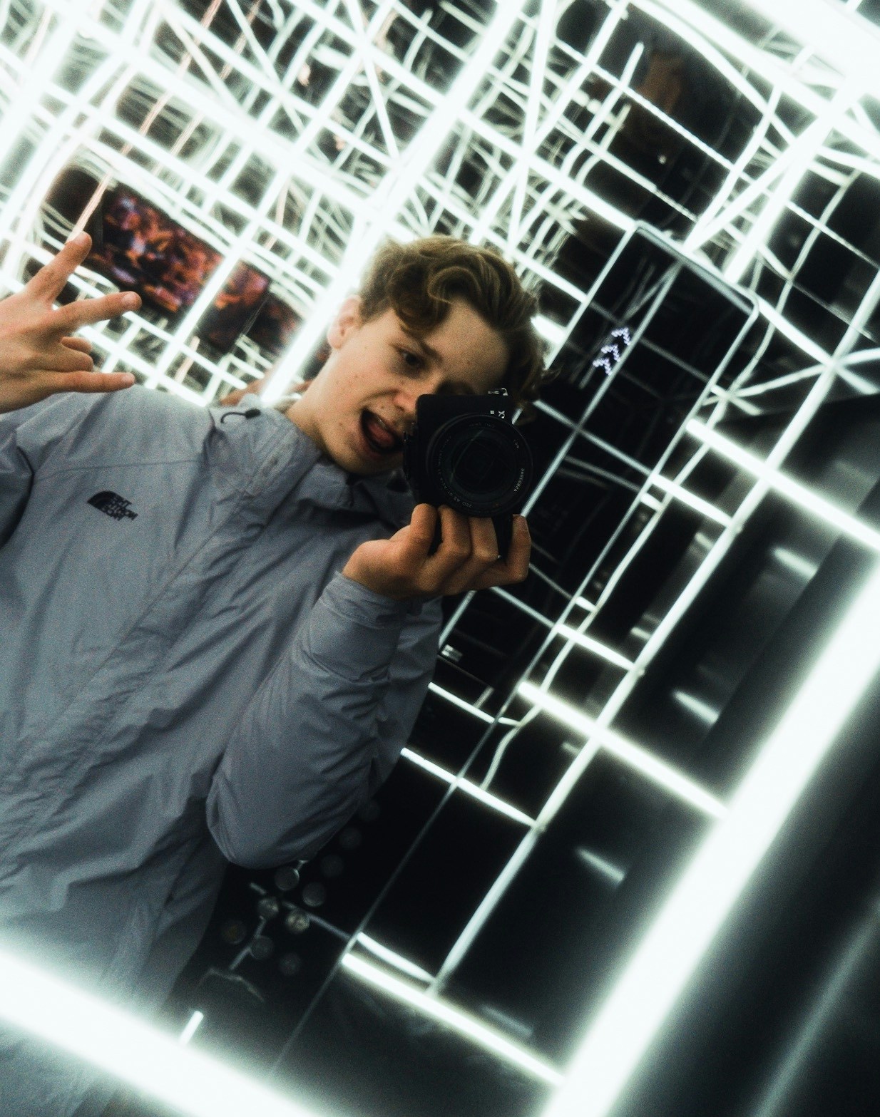 Go to Hendrik Schlott's profile