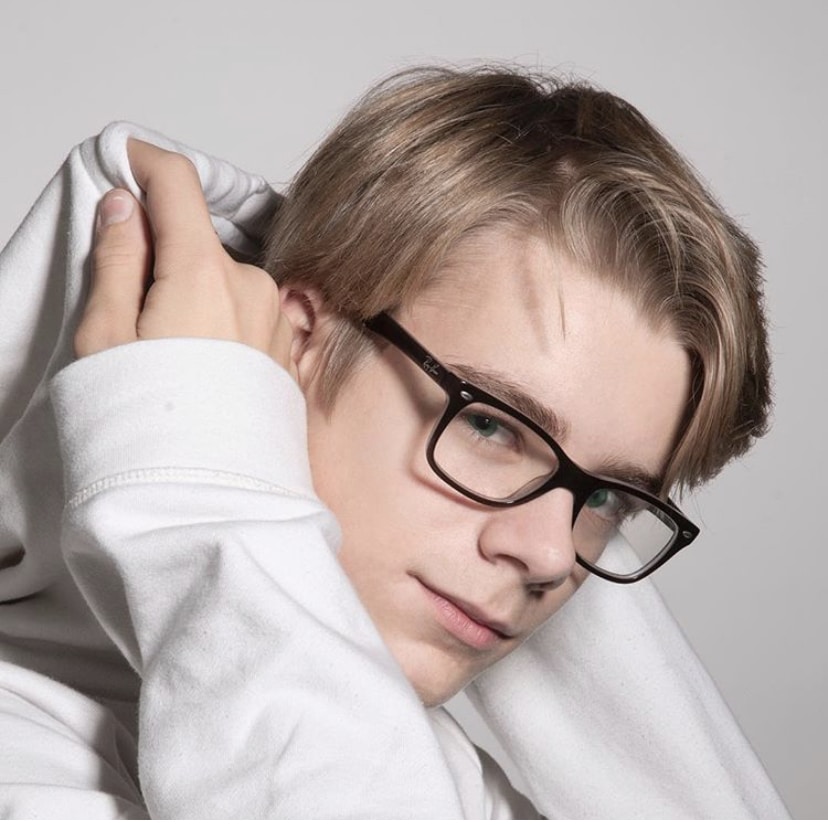 Go to Leonhard Schönstein's profile