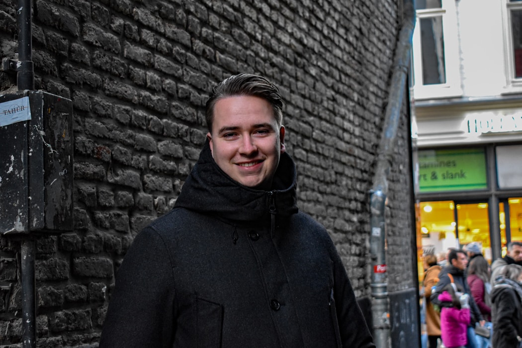 Go to Nick & Djalila's profile