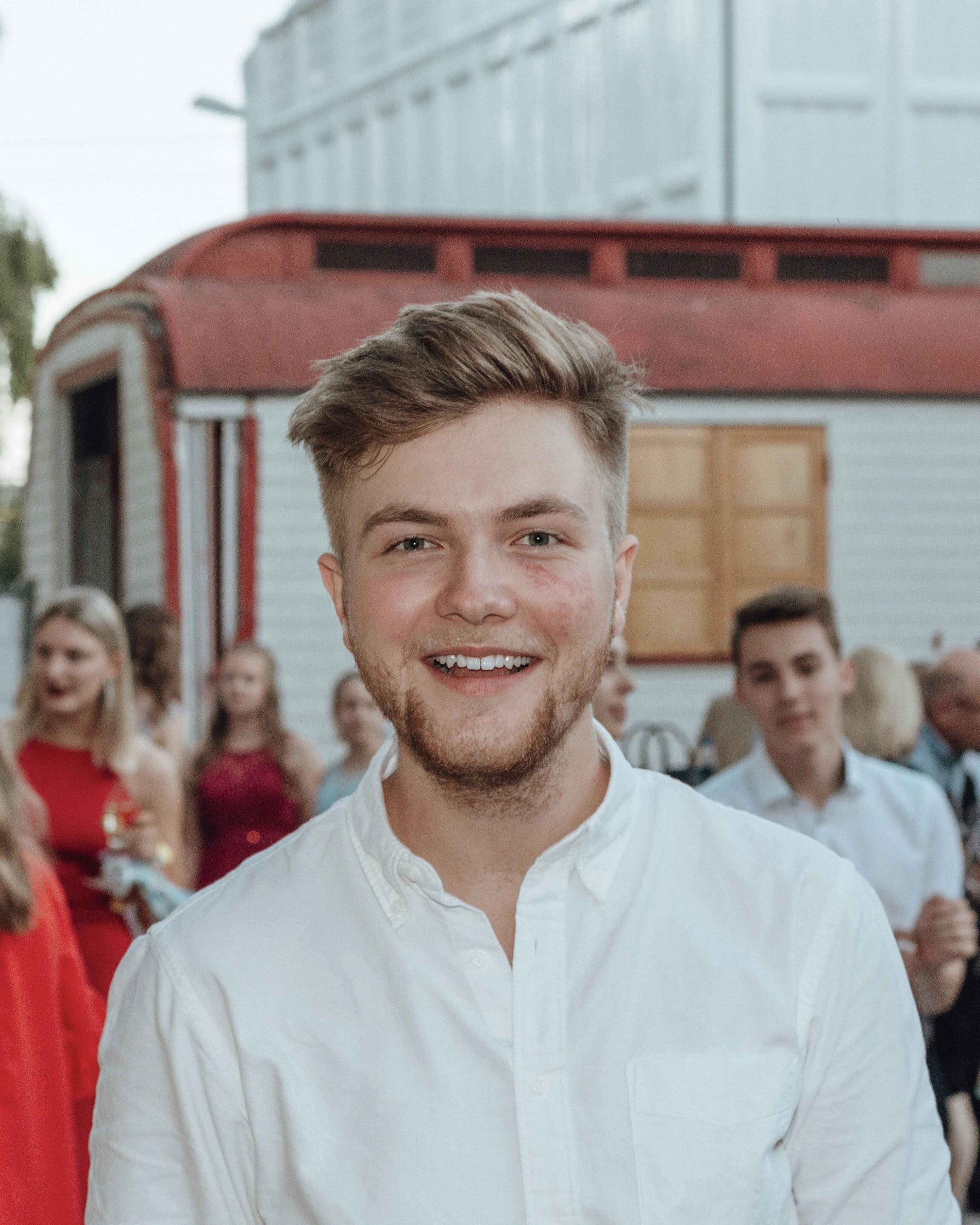 Go to Philipp Förster's profile