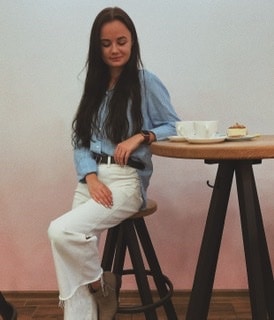 Go to Julia Cheperis's profile