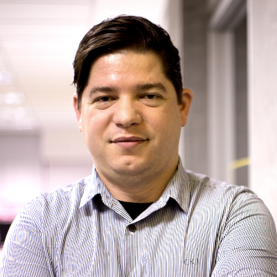 Accéder au profil de Éber Gustavo