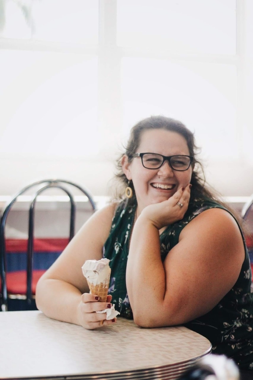 Go to Elisabeth Arnold's profile