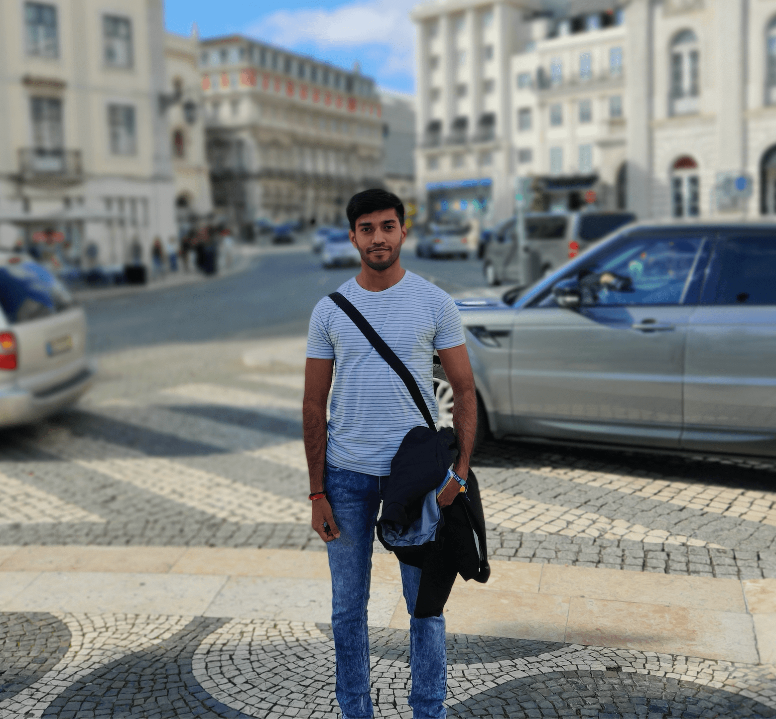 Go to Sàgâr Çhöûðhárý's profile