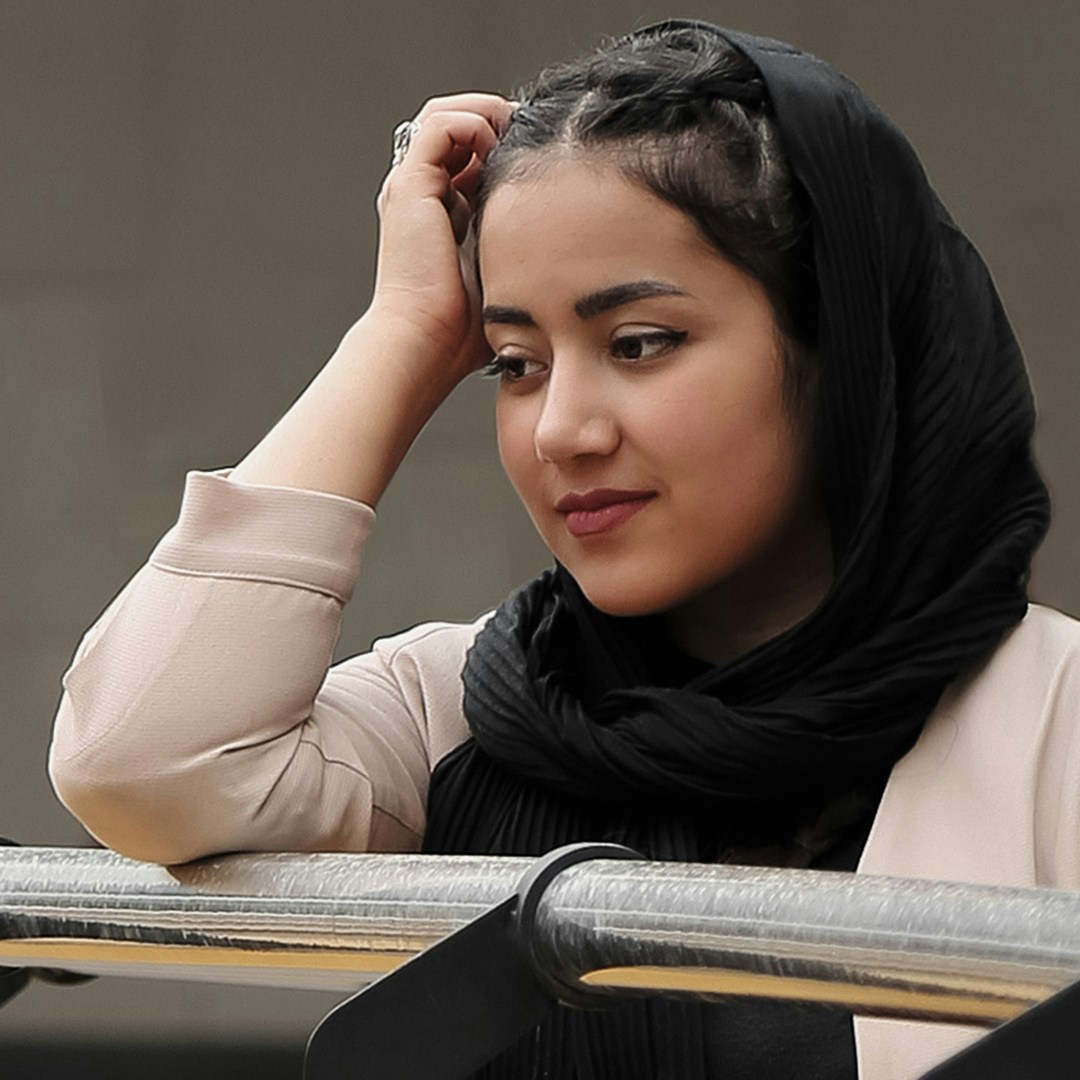 Zum Profil von zahra karrami