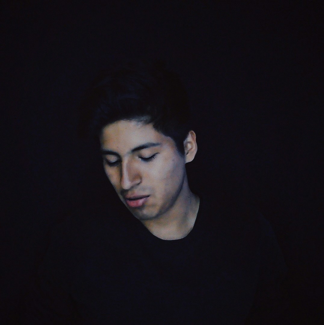 Unsplash profile picture for @vallejos