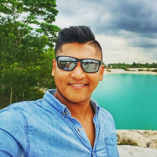 Buka profil Kok Meng Tan