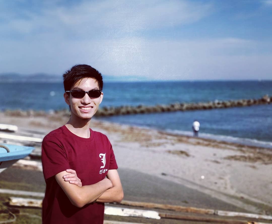 Go to Hays Chan's profile