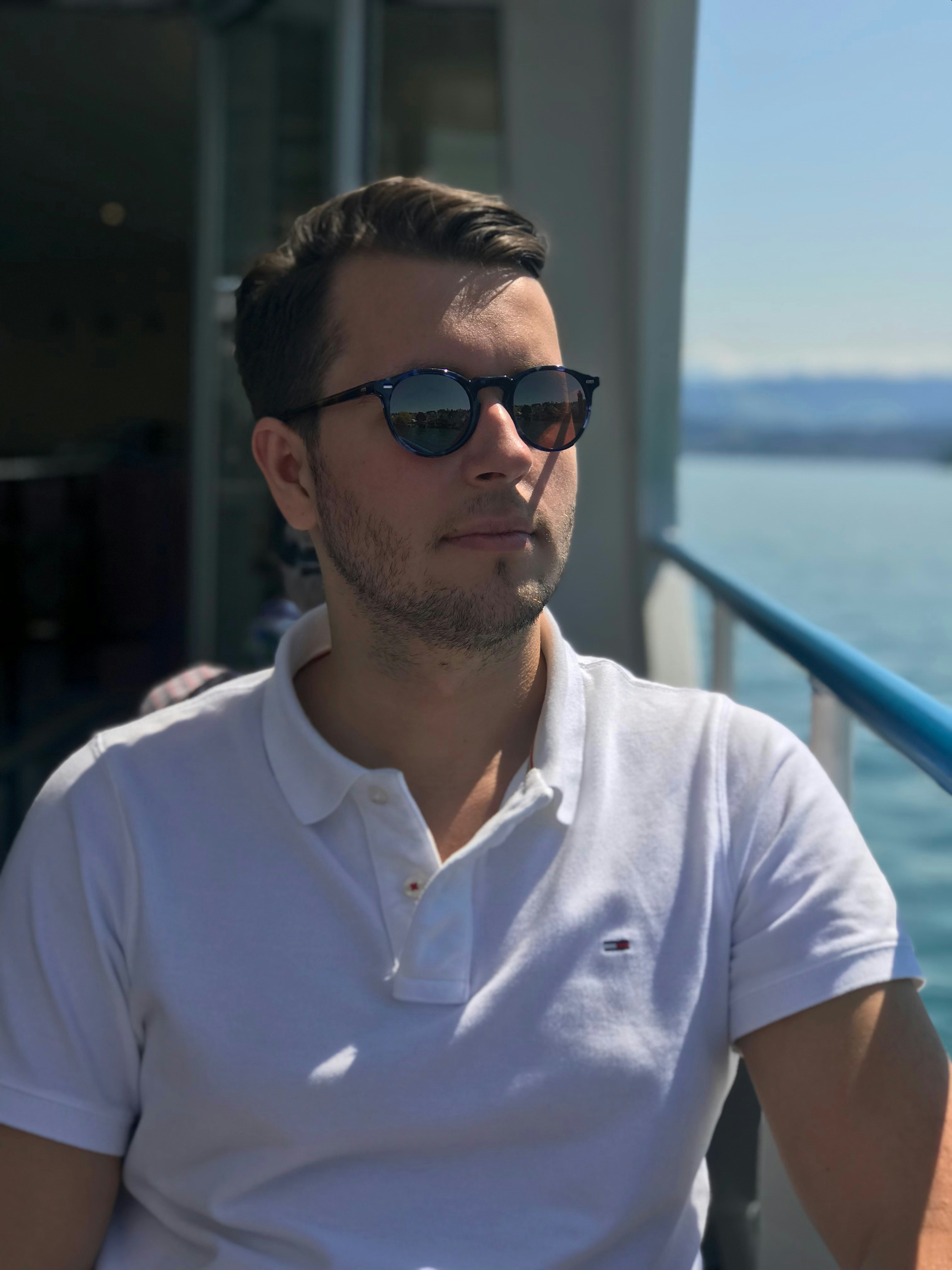 Buka profil Prend