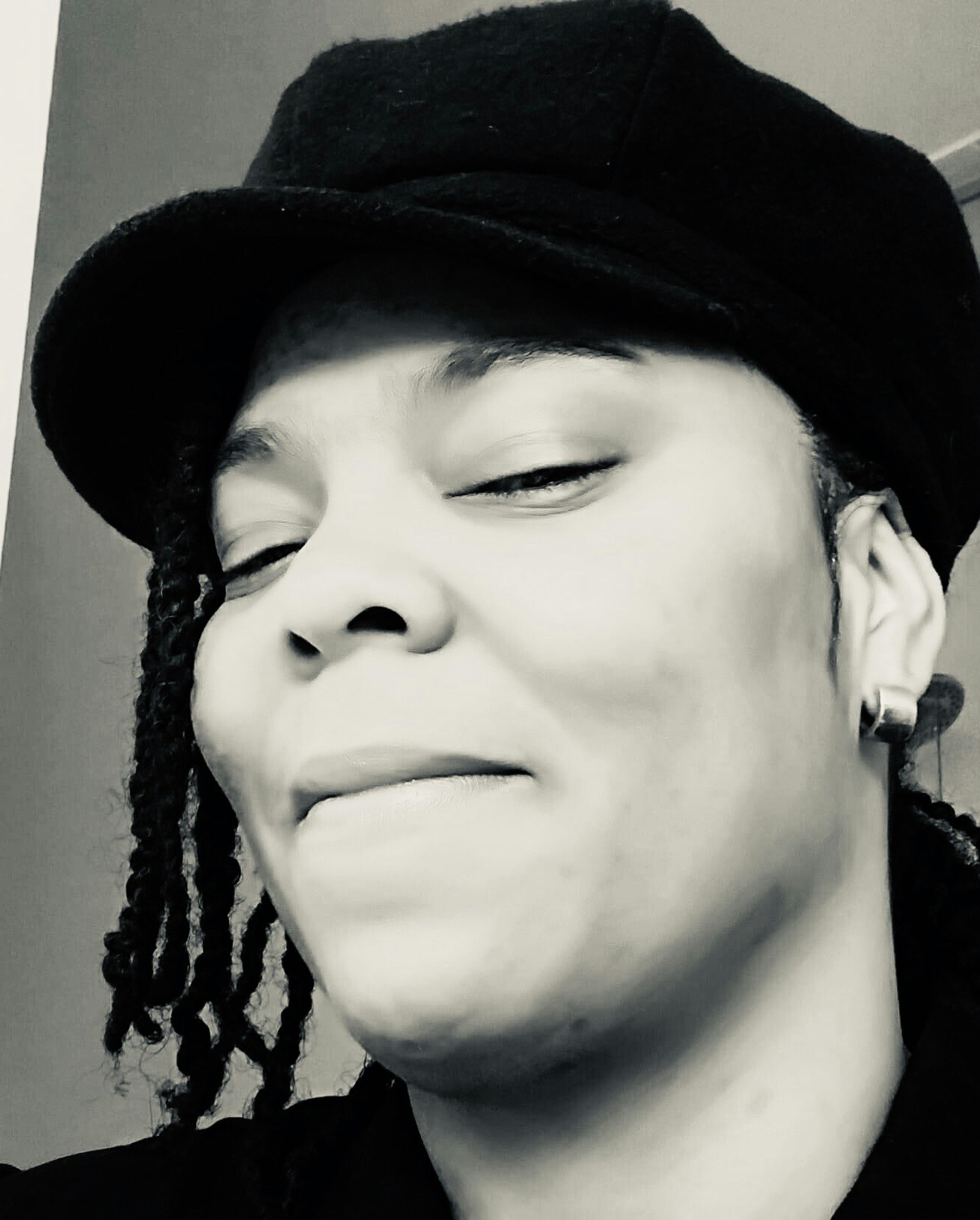 Accéder au profil de PT Russell
